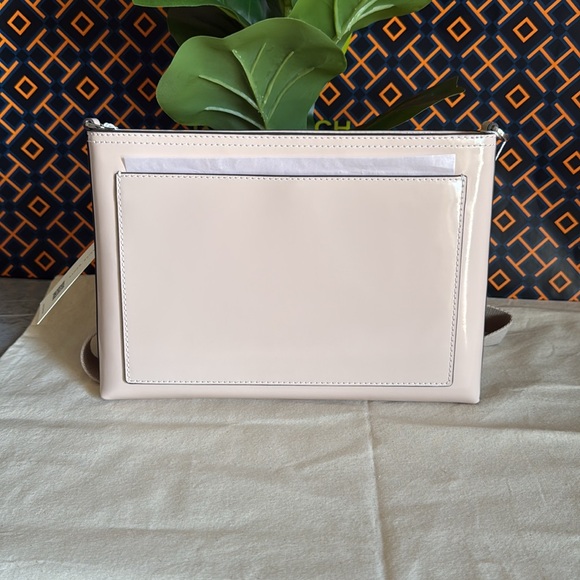 NWT Tory Burch blake patent swingpack Crossbody Bag soft pink color - Picture 11 of 15